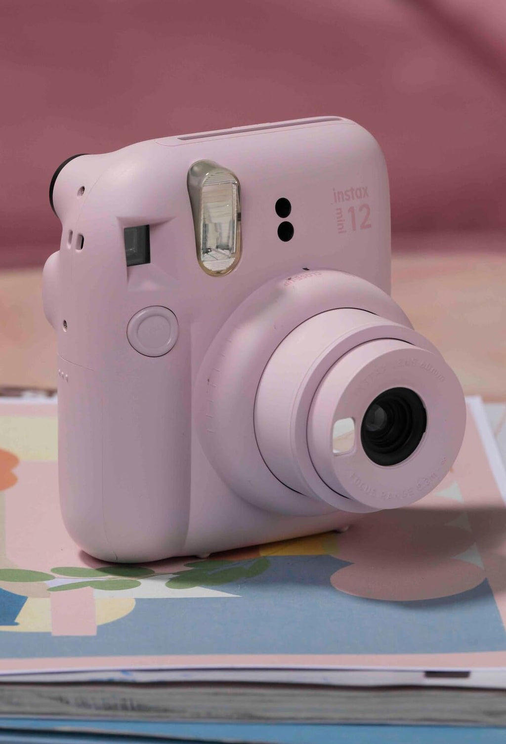 instax mini 12 kamera, autoexponering med inbyggd selfie-lins, Blossom Pink