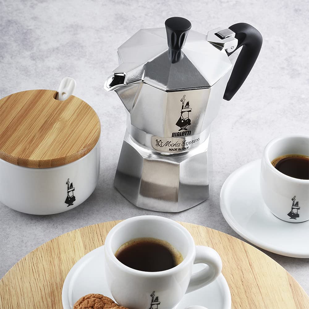 Bialetti – Moka Express: Klassisk Espressobryggare För Spishäll, Kokar Riktigt Italienskt Kaffe, Kaffebryggare Moka 6 Koppar (270 Ml), Aluminium, Silver