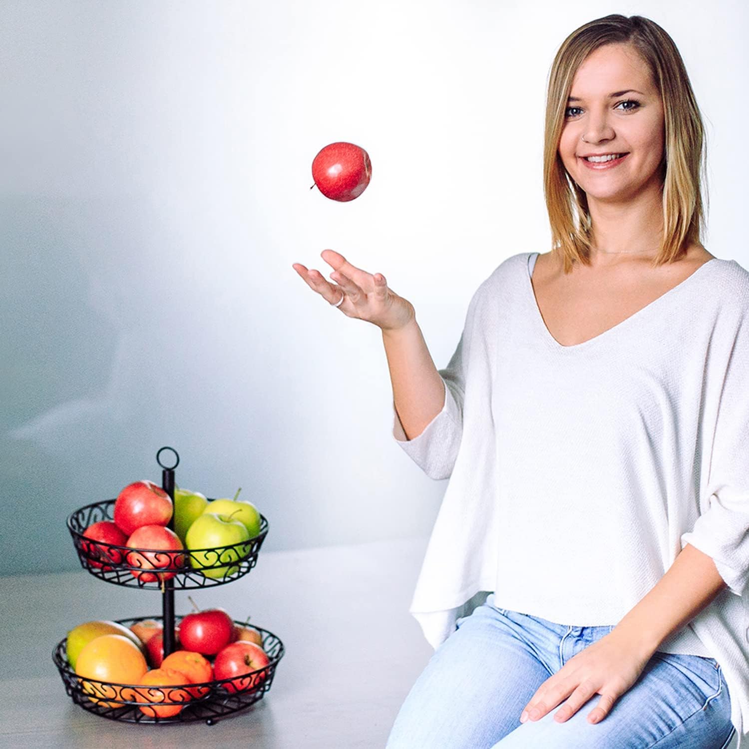 Chefarone Fruktbehållare 30 cm - Modern Svart Fruktkorg i Metall – Stilfull Fruktskål med Extra Förvaringsutrymme för Frukt och Grönsaker i Kök eller Matsal
