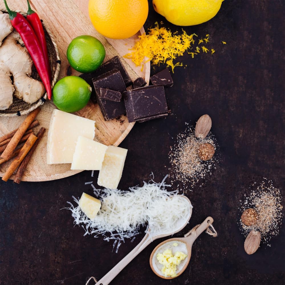 Microplane Zester Rivjärn i Black för Citrusfrukter, Parmesan, Ingefära, Choklad och Muskotnöt med fint blad av rostfritt stål – Tillverkad i USA