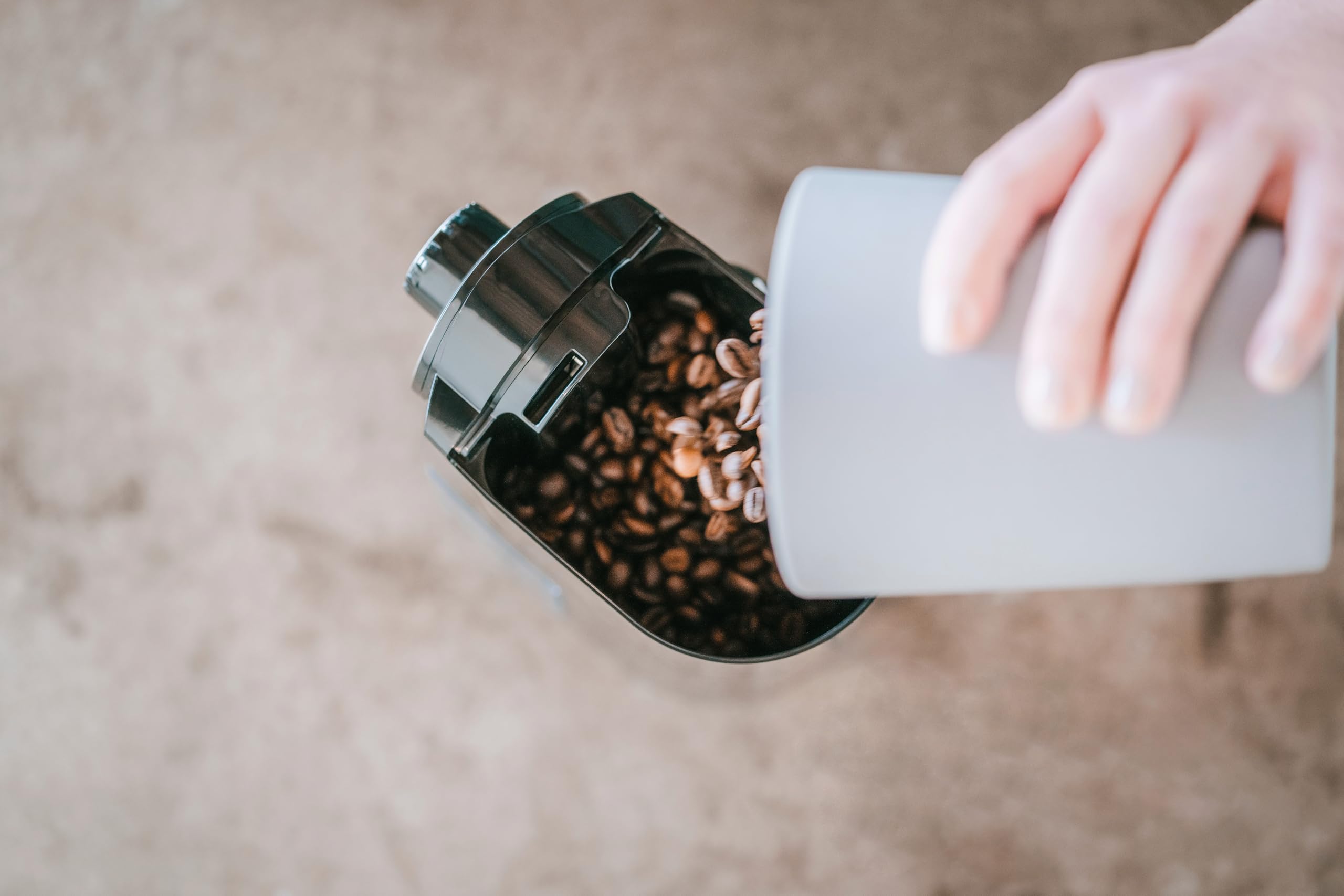 Melitta Molino elektrisk kaffekvarn 1019-02: smidig och användarvänlig kaffekvarn som ger ett perfekt färskmalet kaffe till varje tillfälle, svart