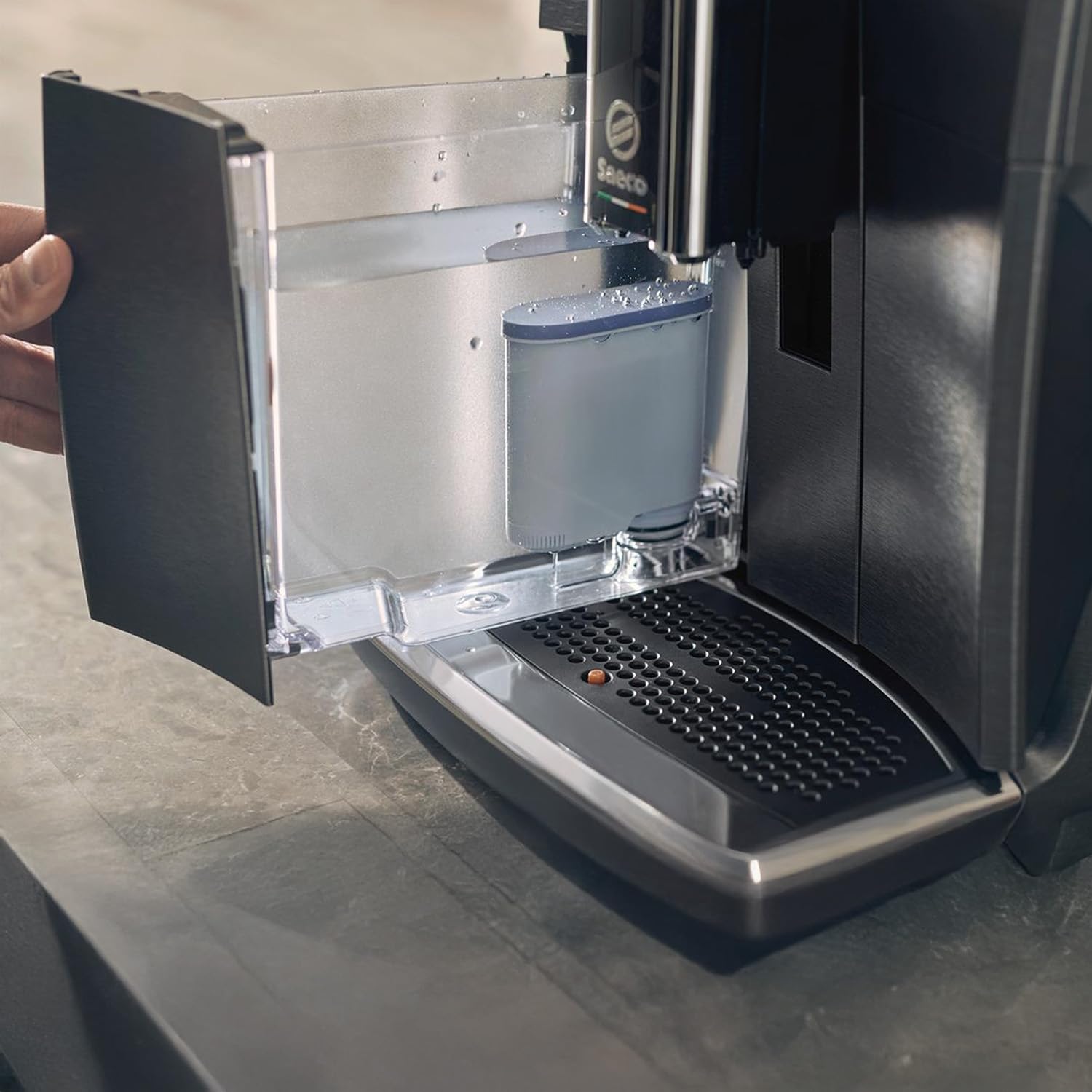 Philips AquaClean Kalk- och Vattenfilter – Ingen avkalkning, Upp till 5 000 koppar, Förlänger maskinens livslängd, Mikroporöst filter, Enkel installation, 2 st AquaClean-filter (CA6903/22)