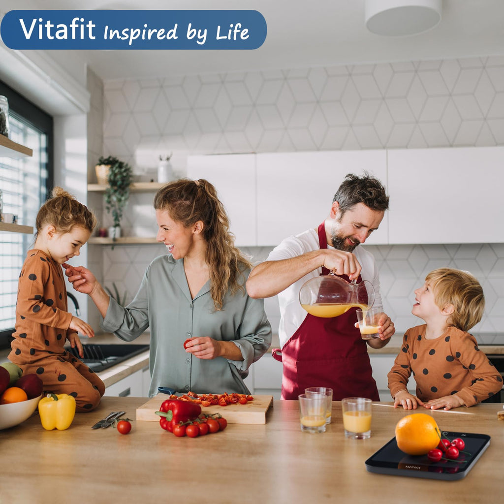 Vitafit 15kg digital köksvåg, Hög Noggrannhet 1g av Vår Professionella Fabrik Sedan 2001, Matvåg för Matlagning och Bakning, Stor Plattform 215x180mm, 3*AAA-Batterier, Svart