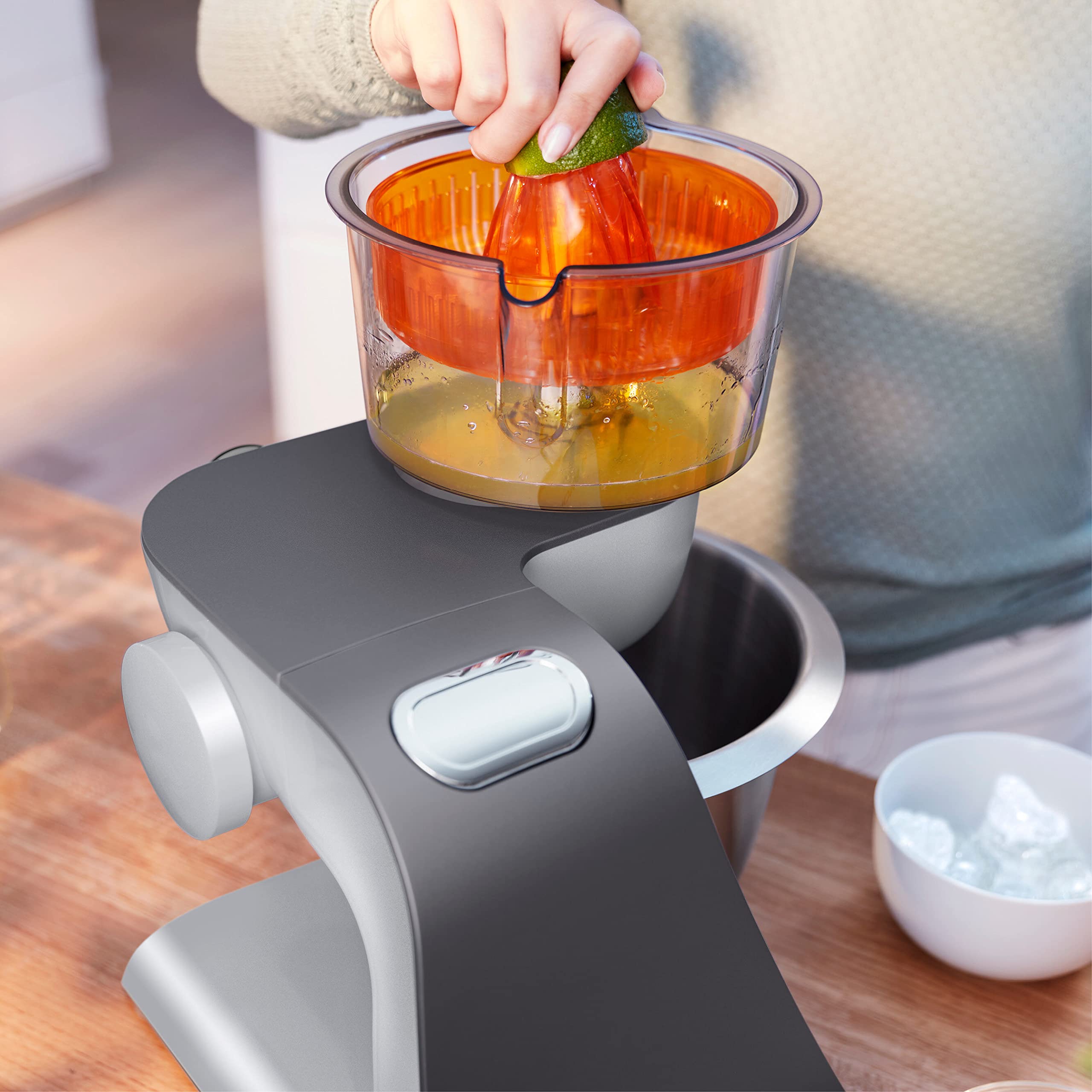Bosch Hausgeräte MUM56340 Matberedare, Silver, 3,9 l