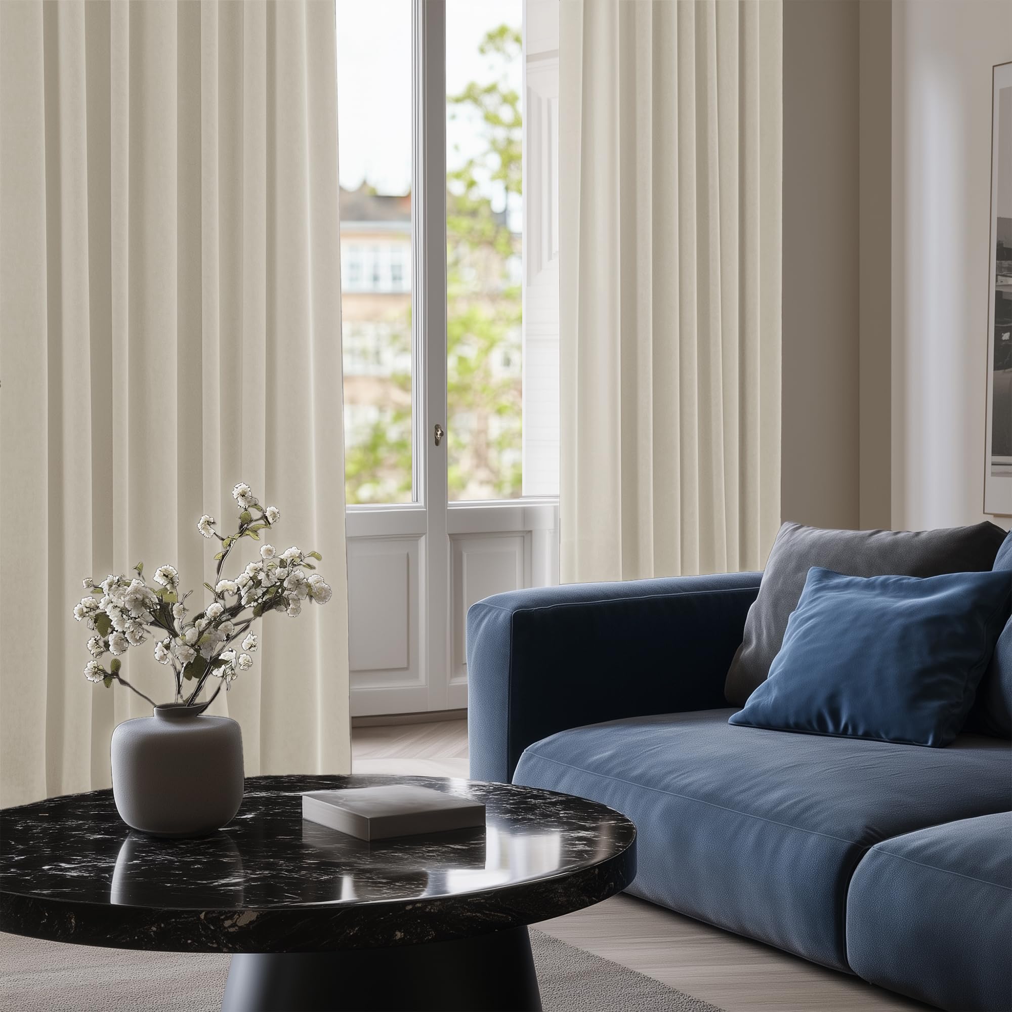 Deconovo Mörkläggningsgardiner, värmeisolerade mörkläggningsgardiner, gardiner för vardagsrum och sovrum, modern design med öljetter, 140 x 270 cm (bredd x höjd), ljusbeige, 2 delar