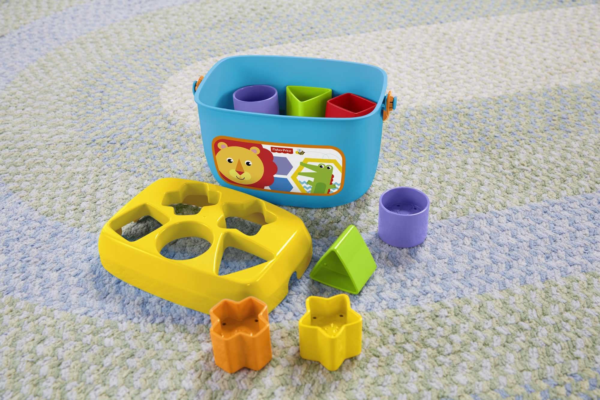 Fisher-Price Baby's First Building Blocks, babyleksak från 6 månader, 9 månader, plug-in-spel från 1 år, motorikleksak från 6 månader, sorteringsspel för baby med sorteringslåda, FFC84
