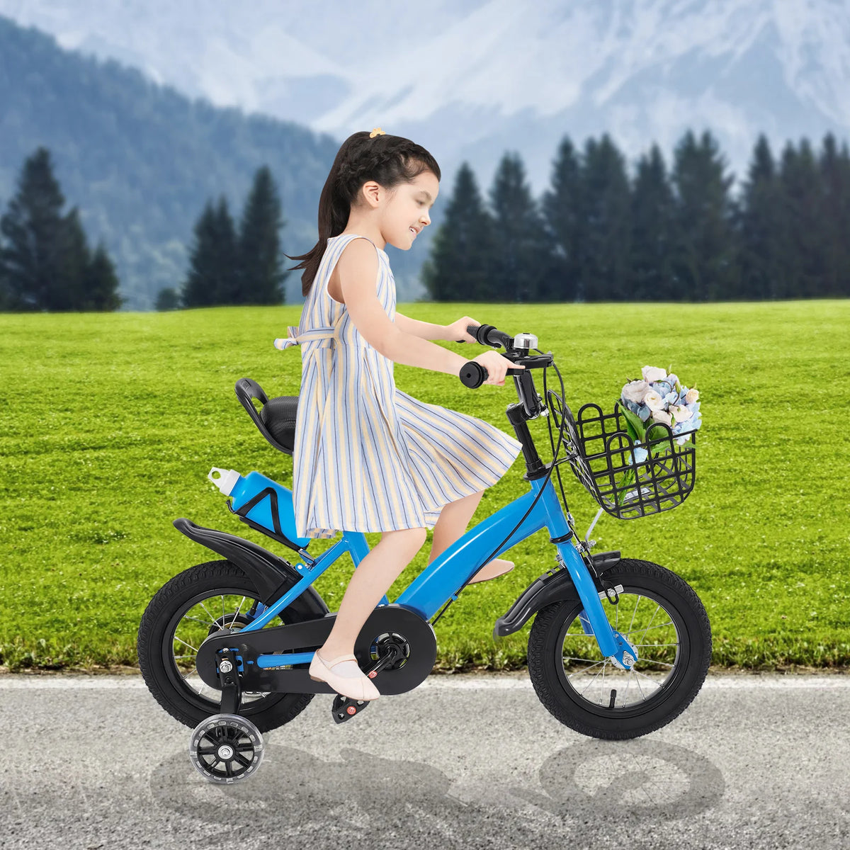 Kids Bike with Auxiliary Wheels & Basket & Water Bottle,Bearing 60kg.