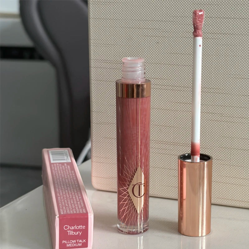 Charlotte Tilbury CT Makeup Set Water Light Collagen Lip Moisturizer Pressed Powder for Flawless Finish Four-color Eyeshadow