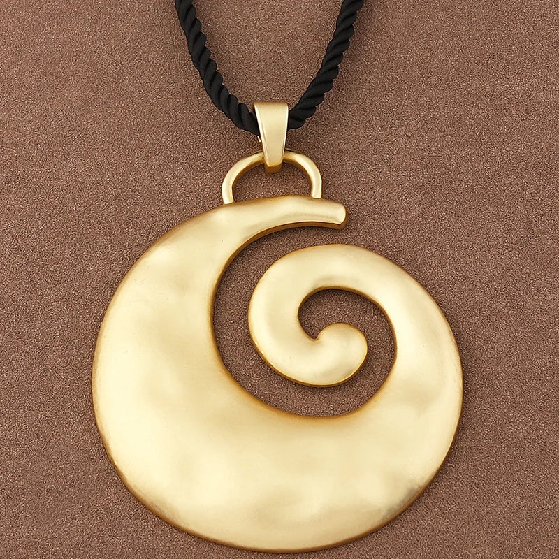 1 x Matte Gold Unique Exaggerated Irregular Freedom/Flower Pendant Summer Chunky Cord Necklace Women's Beach Vacation Jewellery