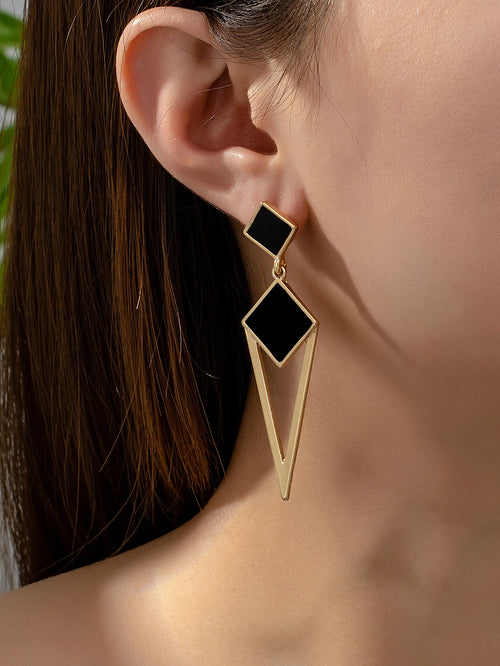 A Pair of Fashionable and Versatile Summer Trendy Alloy Diamond-Shaped Oil-Drip Earrings