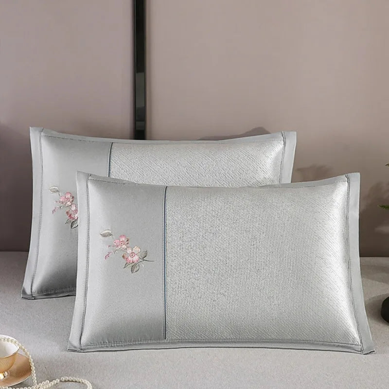 1PCS spring and summer new embroidered ice vine summer cool pillow to help sleep dormitory ice silk pillow