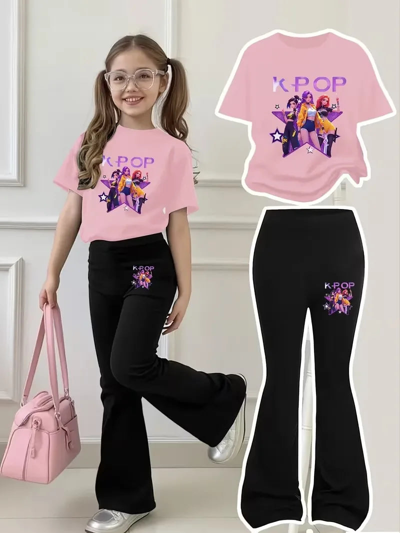 Cool Black and Pink Outfit for Girls Aged 4-12: Short-Sleeved T-Shirt and Flared Pants! Pink T-Shirt with Vibrant Girl Group Illustration—3 Stylish Girls on a Starry Background, Purple "K-Pop" Glitter Print, Extremely Fashi