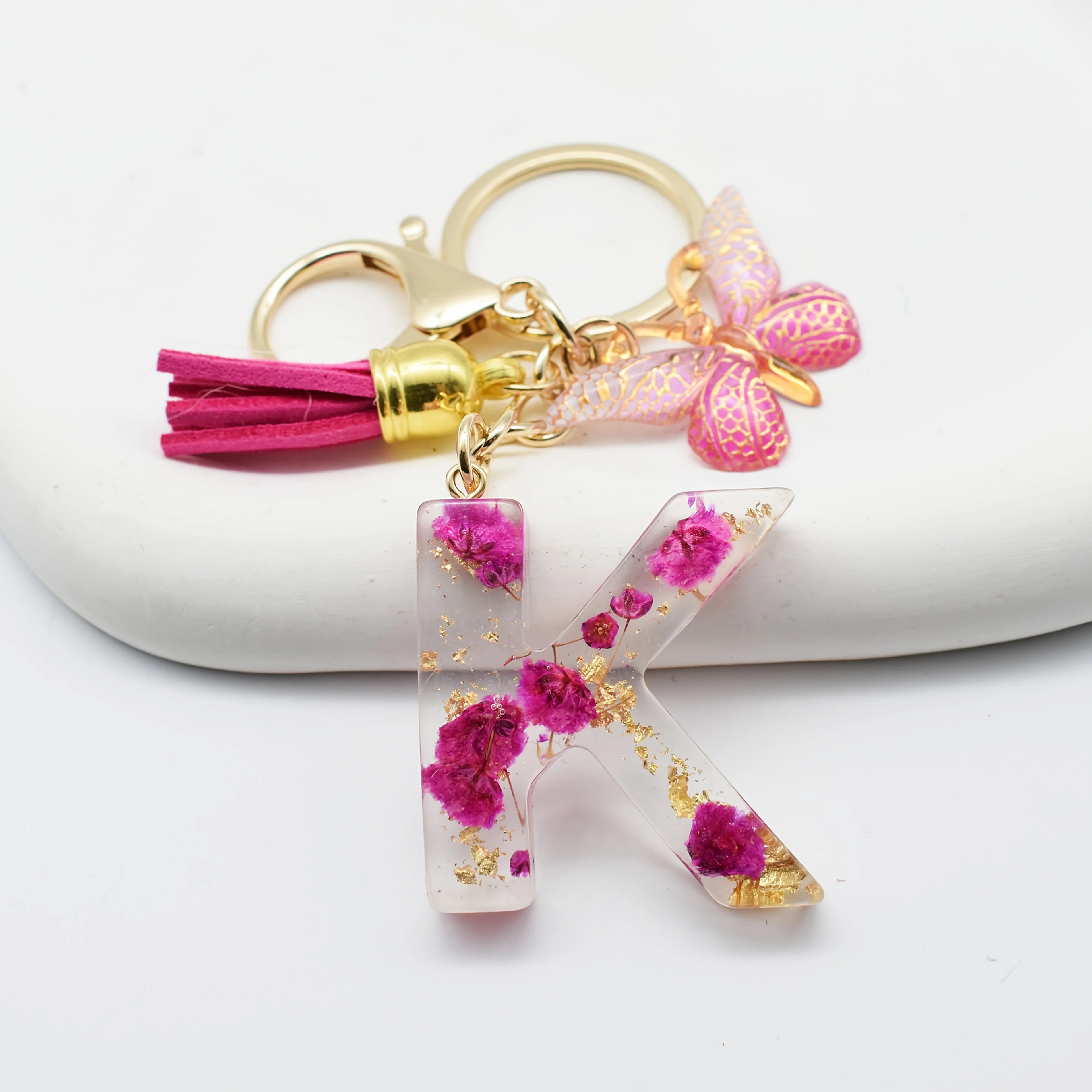 1PC Fashion Easter Alphabet Keychain - Dried Flower Resin Charm, A-Z Initial Pendant Butterfly Tassel, Non-Woven ABS Gift