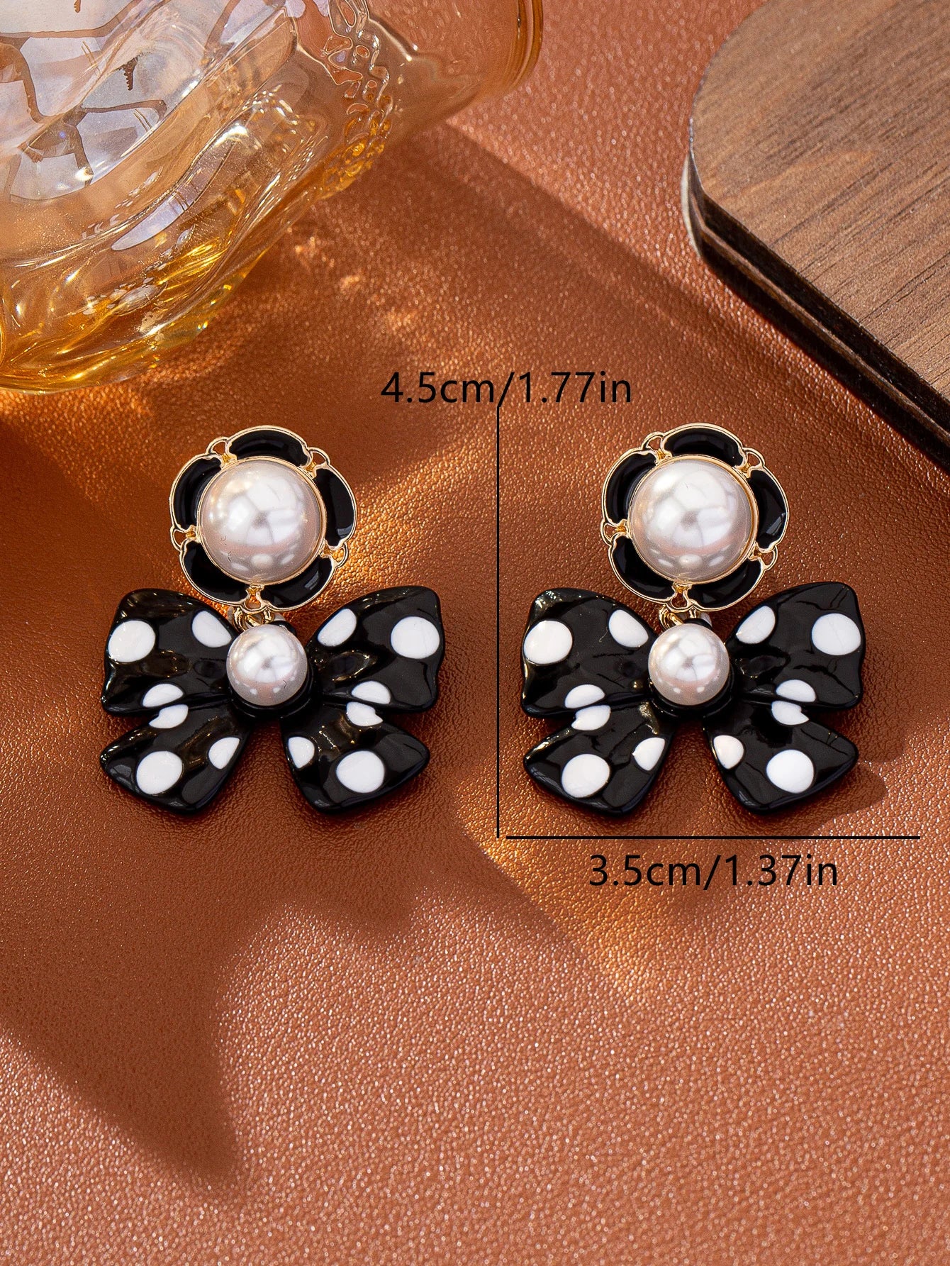 Elegant and Fashionable Summer Style Imitation Pearl Bowknot Light Luxury High-End Bowknot Earrings for Women