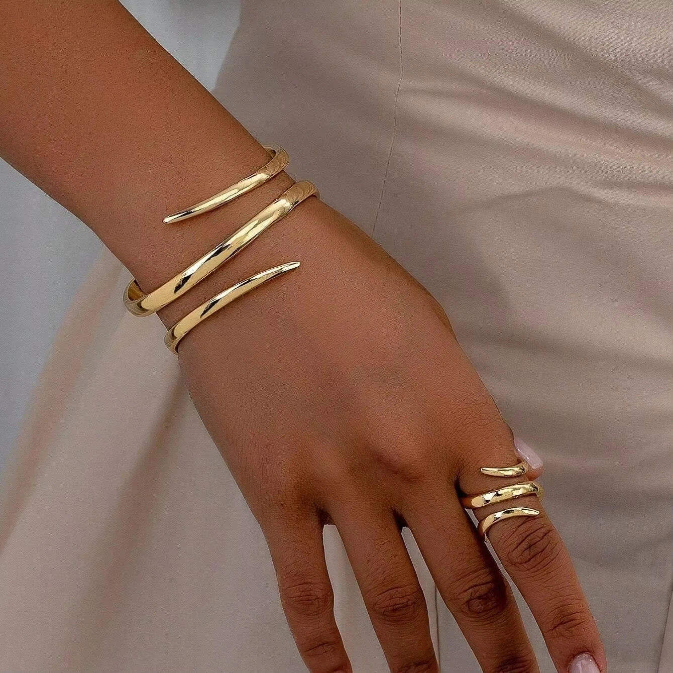 2pcs New Fashion Simple Design Geometric Open Bracelet Ring Set, Women's Personalized Trend Holiday Party Accessories Gifts