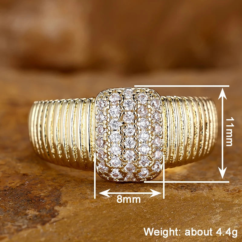 Huitan Opulent Engagement Rings Female Exquisite Sparkling Cubic Zirconia