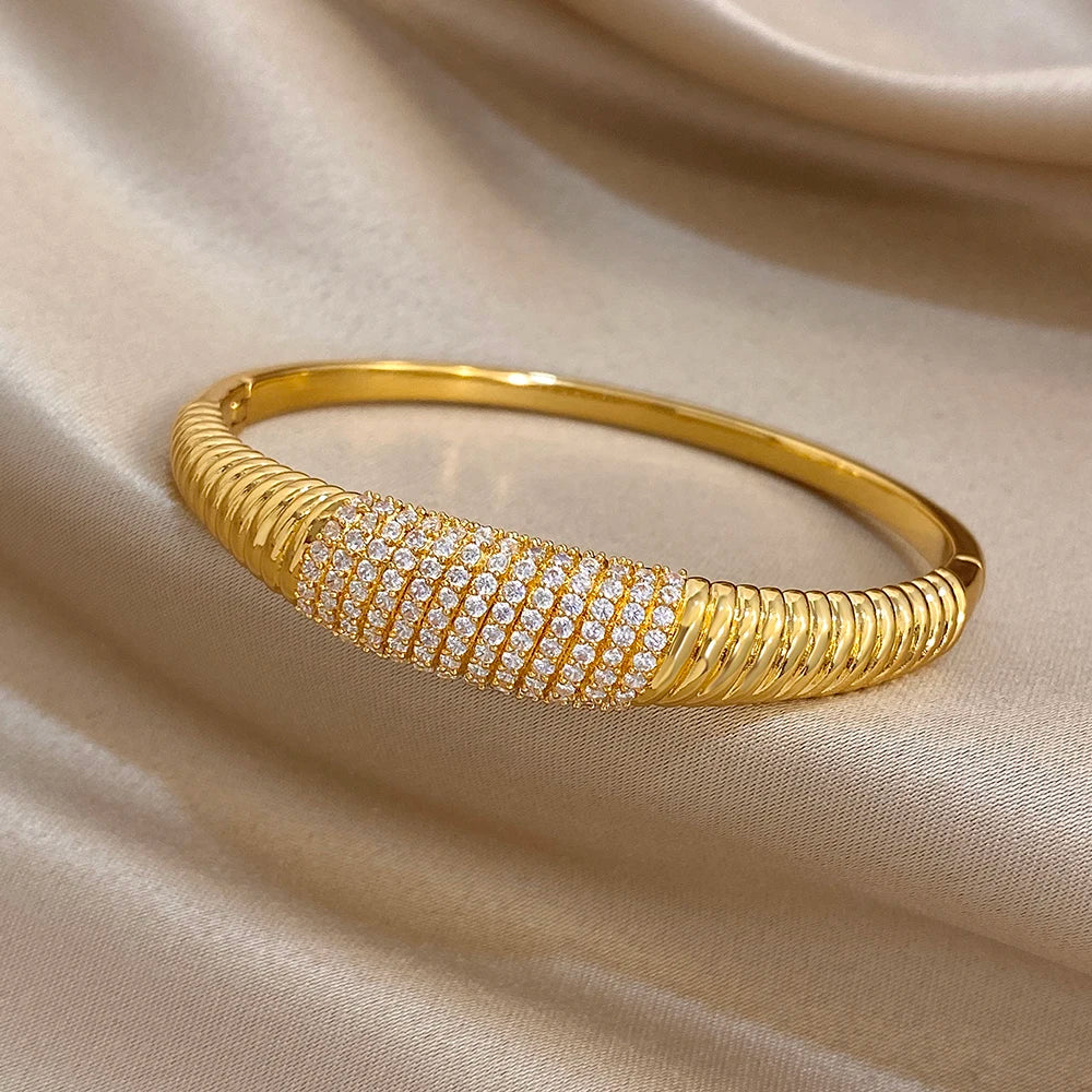 Greatera PLated Gold Cubic Zircon Filled Women's Bangle Light Luxury Serpentine Shape Bracelet European American Best-selling