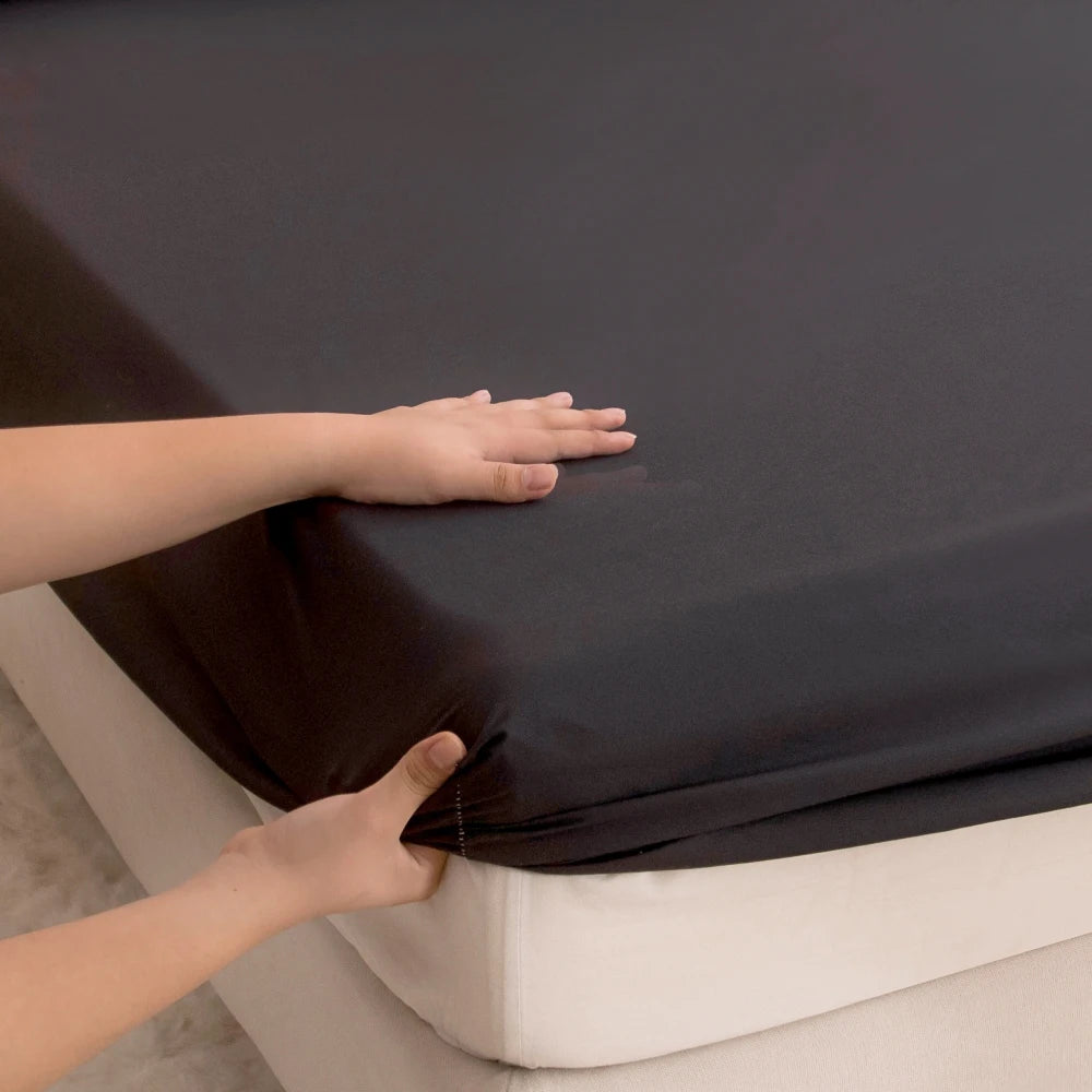 Waterproof Fitted Bed Sheet With 360 Elastic Band Bedsheet