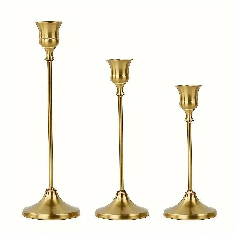 Vintage Elegant Metal And Aluminum Set Of 3 Tabletop Candle Holders, Suitable For Wedding Anniversary, Home And Hotel Decoration