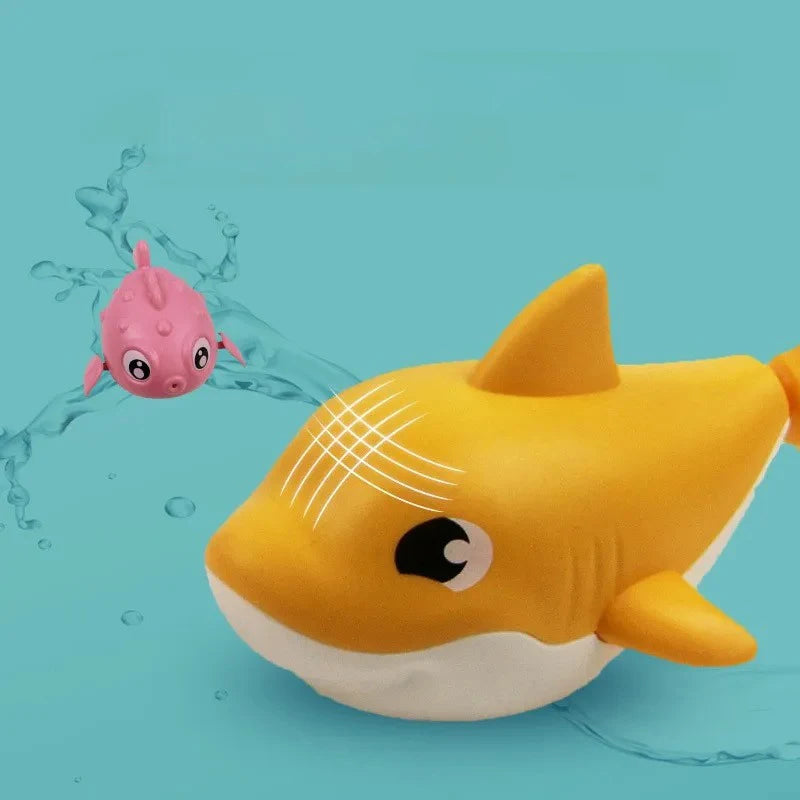 Baby Summer Cartoon Shark Water Play Toy with Wind Up Chain Outdoor Beach Swimming Clockwork Toys Baby Bathroom Toy for Children