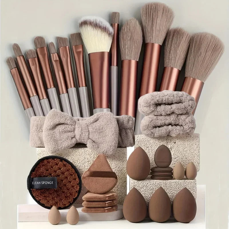 33Pcs Makeup Tools Kit Professional Soft Fluffy Makeup Brush Set Foundation Blush Eyebrow Shadow With Headband Wristband Pink