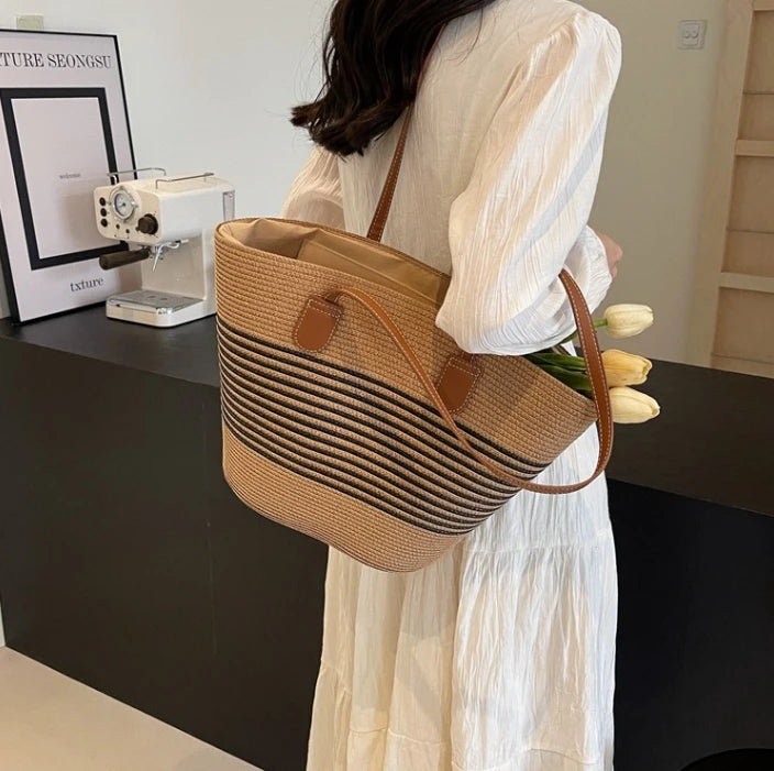 Straw bag bag women's summer inswind 2024 new beach seaside outdoor travel vacation large capacity shoulder bag