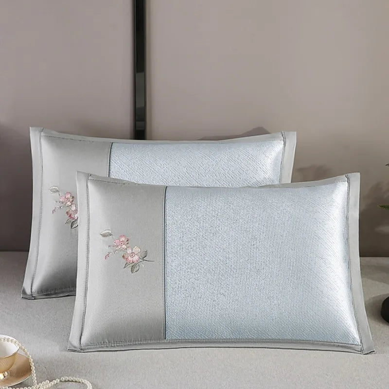 1PCS spring and summer new embroidered ice vine summer cool pillow to help sleep dormitory ice silk pillow
