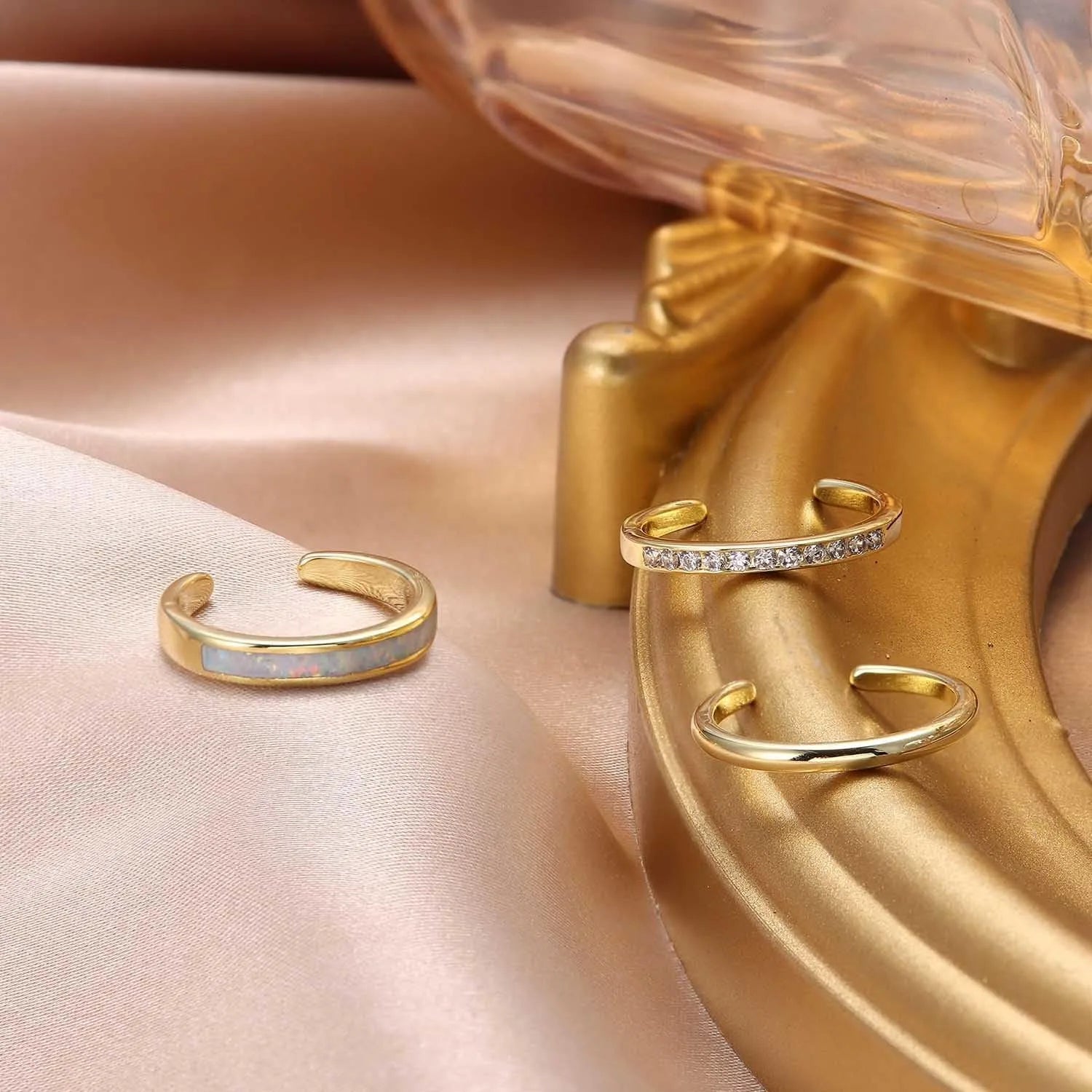 Bobisty 14K Gold Plated Toe Rings for Women Adjustable Toe Ring Cute Opal Flower Toe Rings Open Band Beach Summer Foot Jewelry