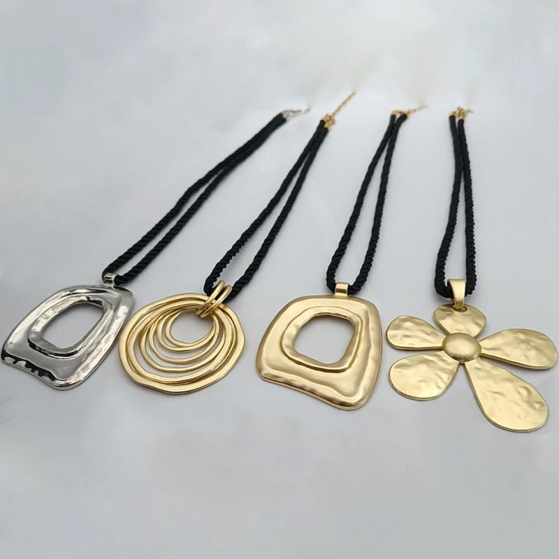 1 x Matte Gold Unique Exaggerated Irregular Freedom/Flower Pendant Summer Chunky Cord Necklace Women's Beach Vacation Jewellery