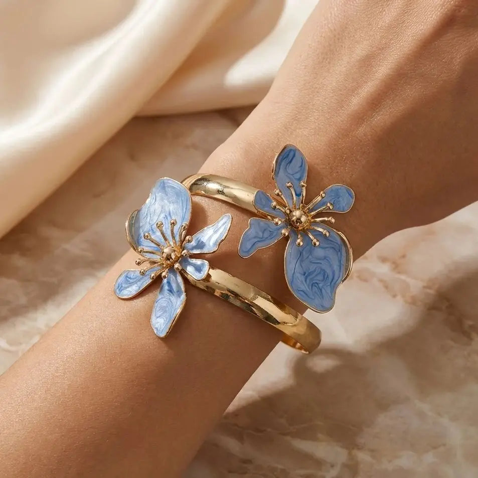 Elegant Enamel Flower Open Cuff Bracelet For Women Gold Plated Metal Pink White Blue Floral Bangles Beach Party Vacation Jewelry