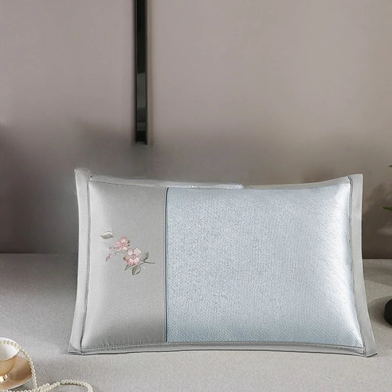 1PCS spring and summer new embroidered ice vine summer cool pillow to help sleep dormitory ice silk pillow