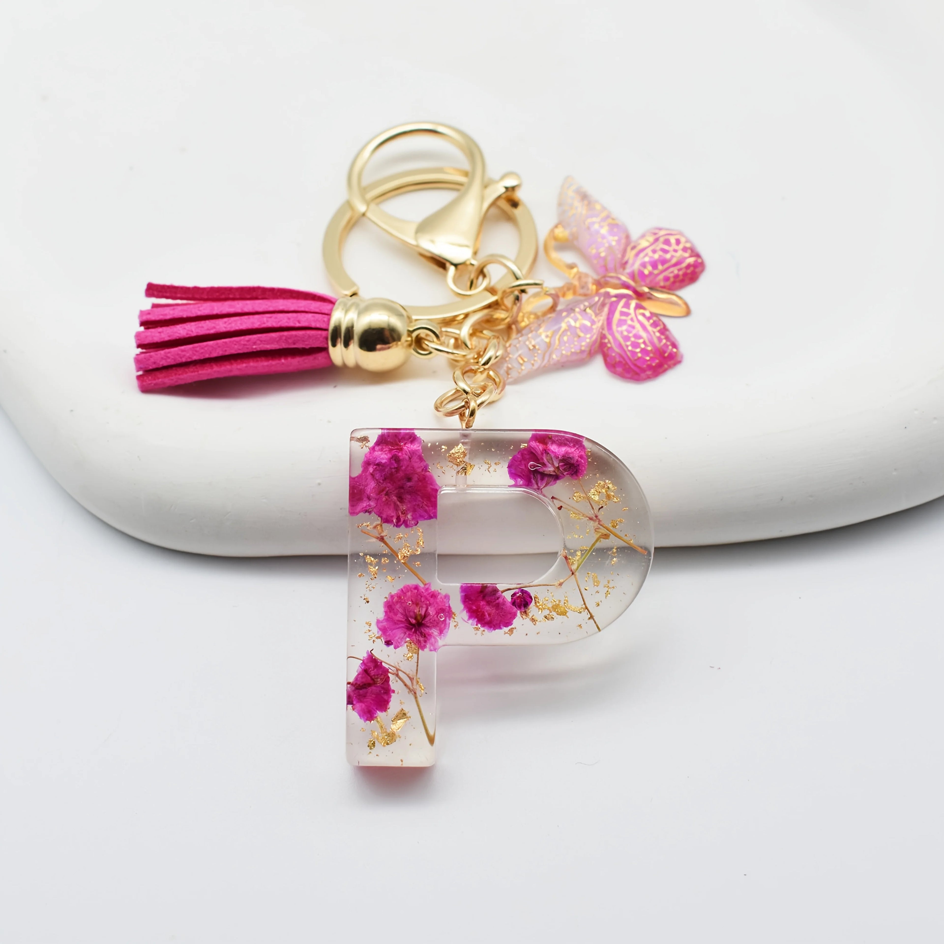1PC Fashion Easter Alphabet Keychain - Dried Flower Resin Charm, A-Z Initial Pendant Butterfly Tassel, Non-Woven ABS Gift