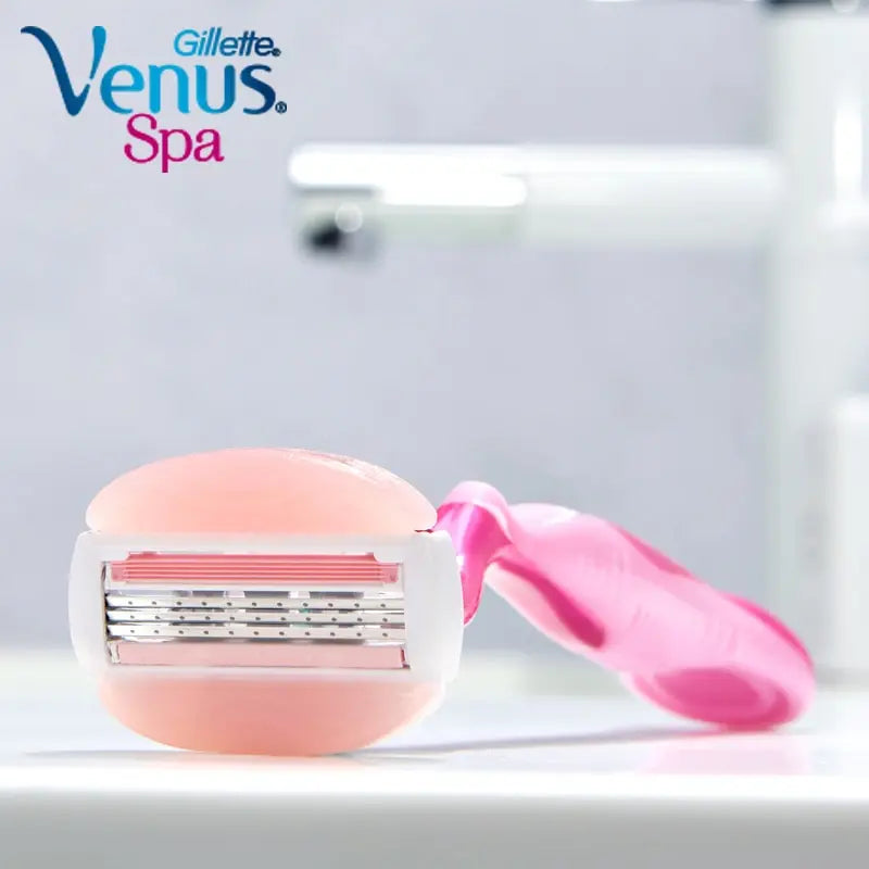 Gillette Venus ComfortGlide Womens Razor Blade Refills 3 Layers with Soap