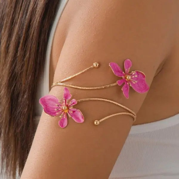 Boho Elegant Sexy Flower Open Cuff Armlet for Women Vintage Enamel Glaze Craft Floral Adjustable Arm Bracelet Beach Body Jewelry