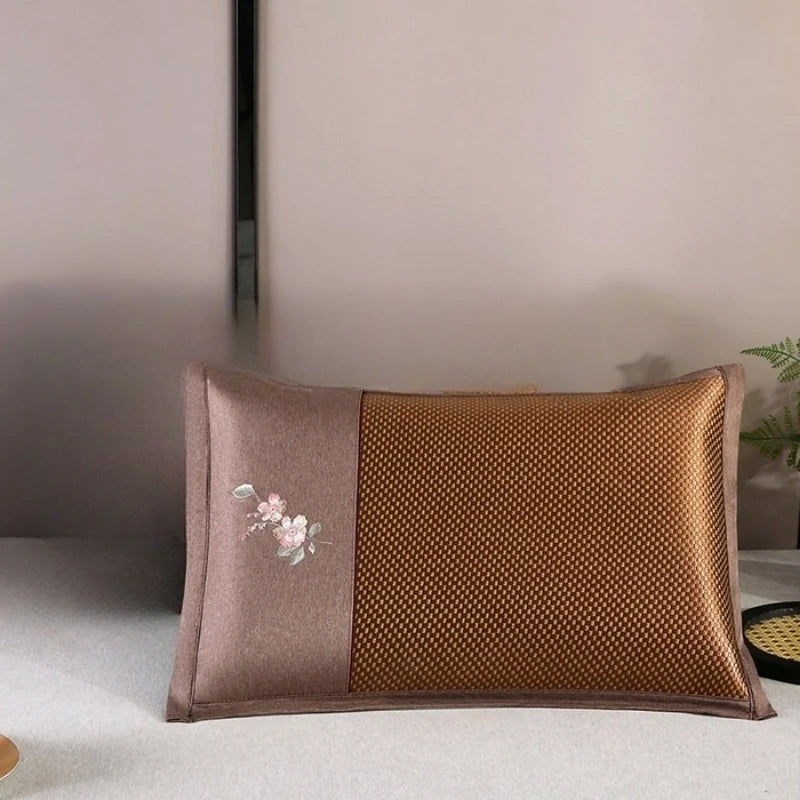 1PCS spring and summer new embroidered ice vine summer cool pillow to help sleep dormitory ice silk pillow