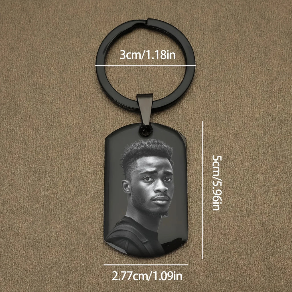 Personalized photo keychain, custom-engraved stainless steel dog tag, is the perfect commemorative gift
