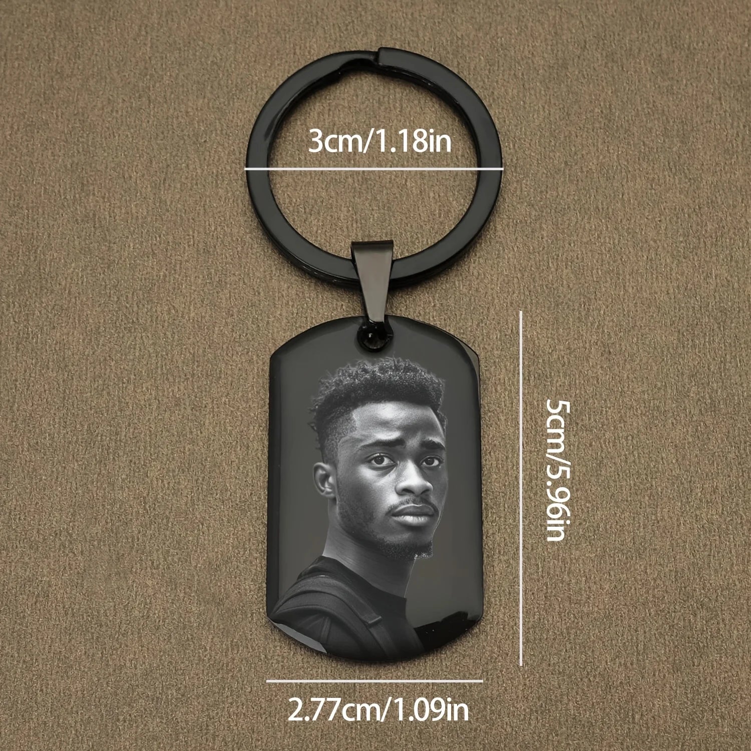 Personalized Photo Keychain, Custom-Engraved Stainless Steel Dog Tag, Perfect Commemorative Gift for Dog and Cat Lovers, Ideal Gift for Birthdays and Christmas