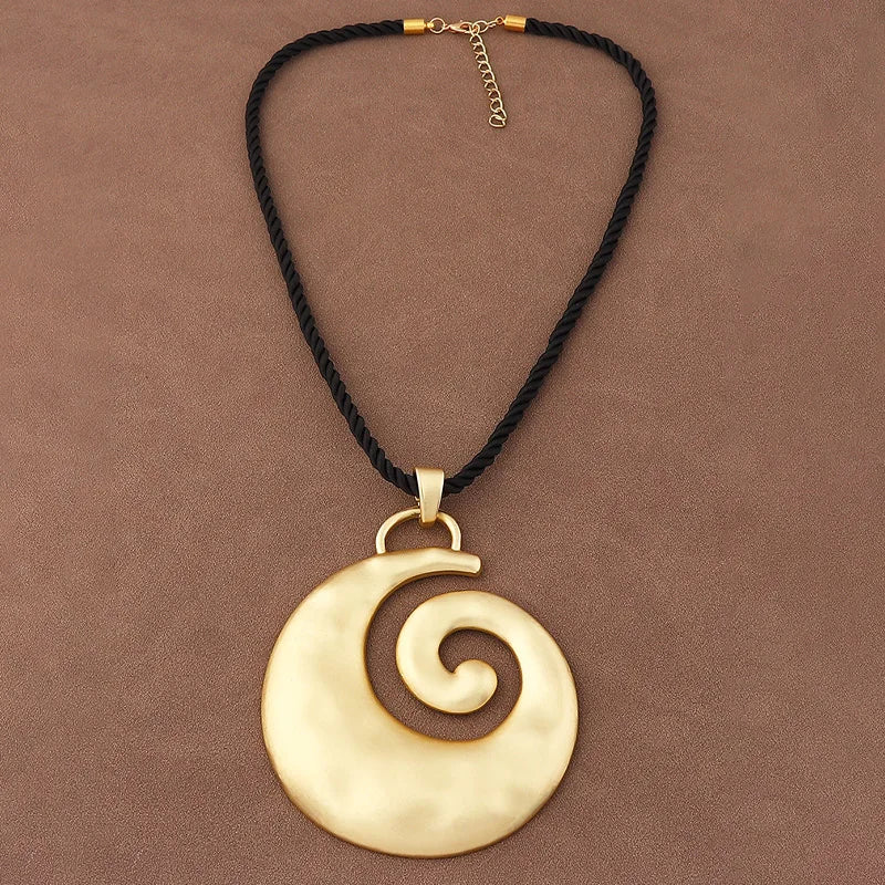 1 x Matte Gold Unique Exaggerated Irregular Freedom/Flower Pendant Summer Chunky Cord Necklace Women's Beach Vacation Jewellery