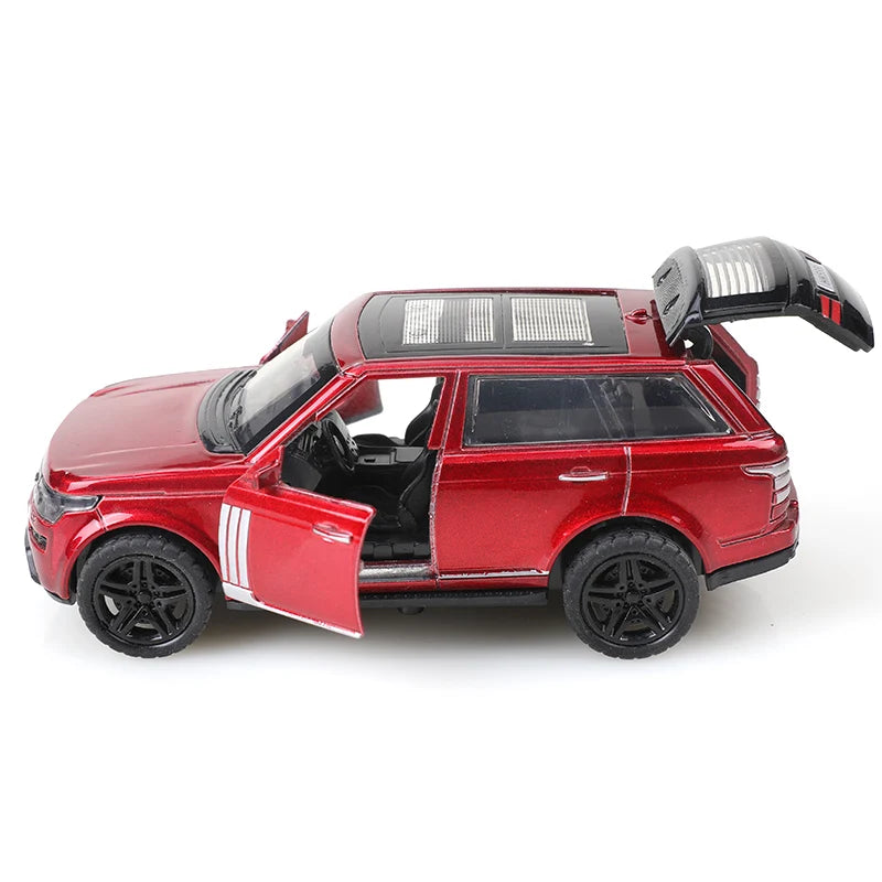 (Bagged) 1/36 scale replica Range Rover die-cast toy car model, three doors that can be opened, pullback function, boy's toy.